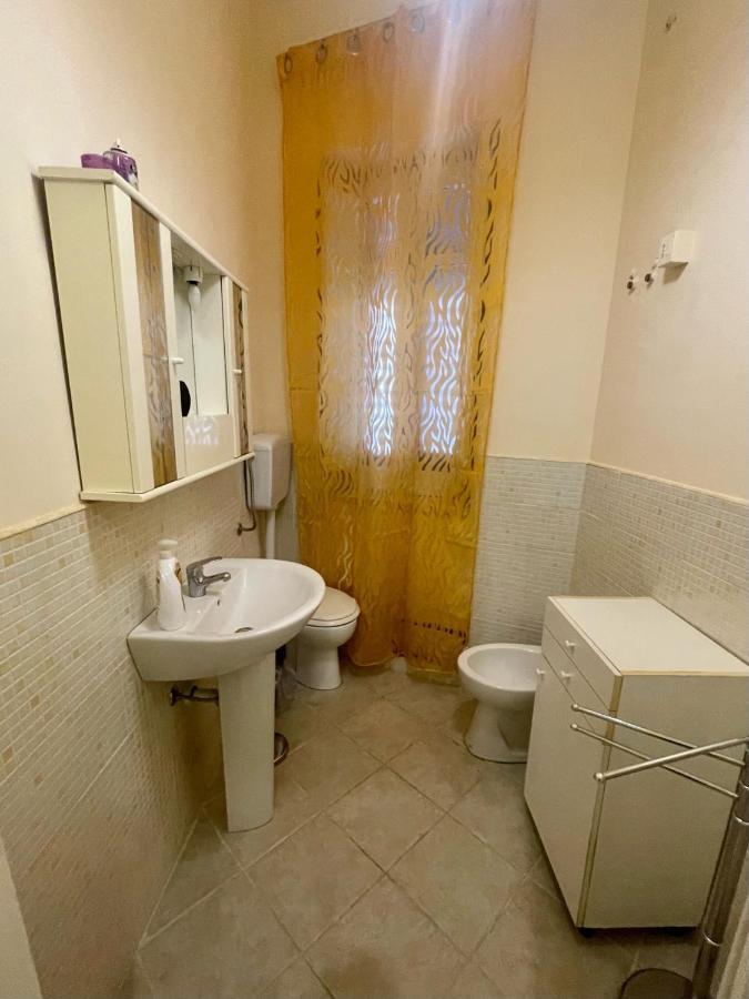 Apartament Dimora Di Maury A Due Passi Dai Trasporti E Da Ballaro Palermo Exteriér fotografie