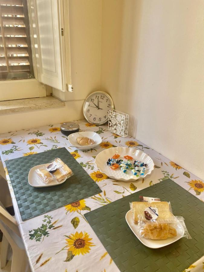Apartament Dimora Di Maury A Due Passi Dai Trasporti E Da Ballaro Palermo Exteriér fotografie